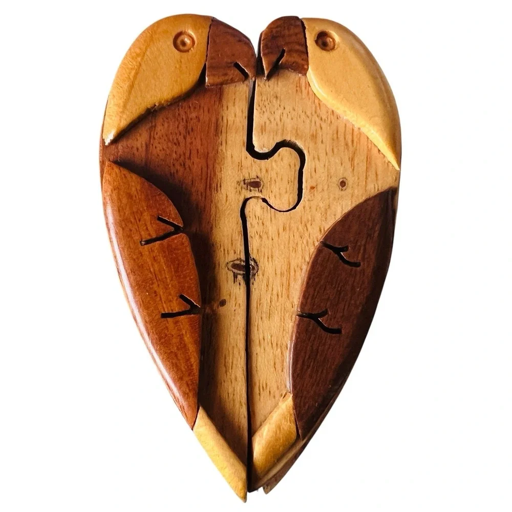 Vintage Wooden Puzzle Trinket Box Love Birds Parrot  Hand Carved Artisan Folkart